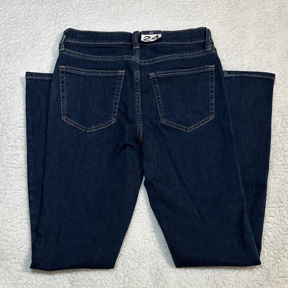 GAP True Skinny Mid Rise Jeans in Dark Blue Denim - Picture 3 of 5